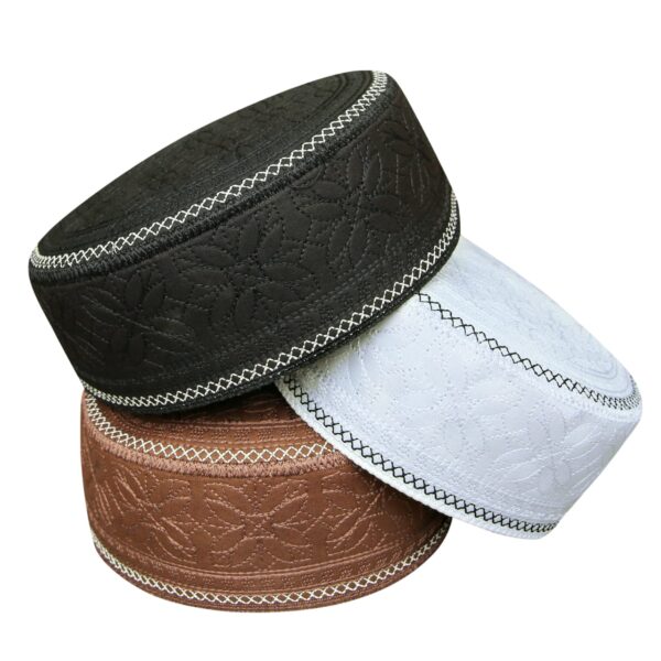 Bugis Cap